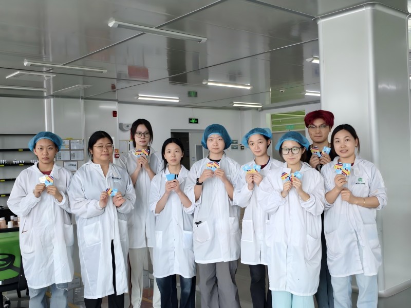 Khám phá công nghệ màu đen trang điểm! Đây là một nhóm 'anh hùng hậu trường', người xác định vẻ đẹp thông qua dữ liệu